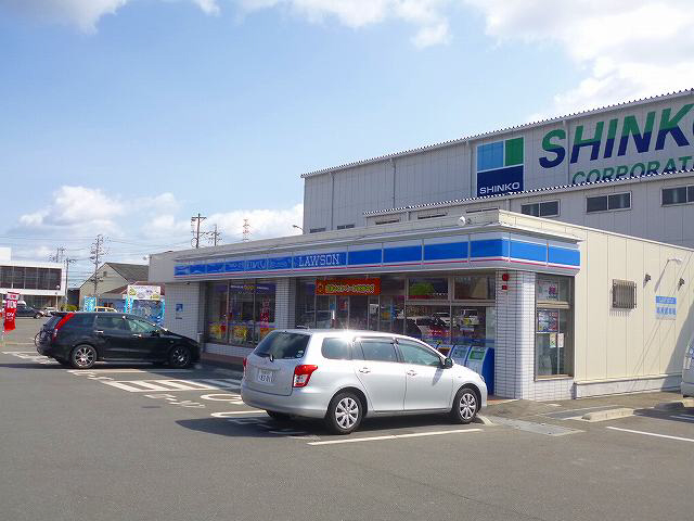 Convenience store. 760m until Lawson Asahi Komukai store (convenience store)