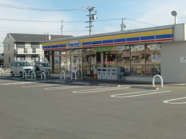 Convenience store. MINISTOP Suzuka Nomachi store up (convenience store) 189m