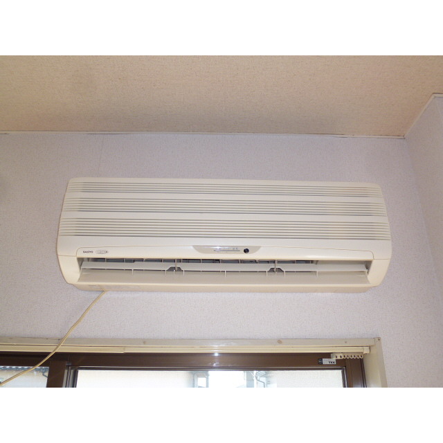 Other Equipment. Air conditioning 1 groups