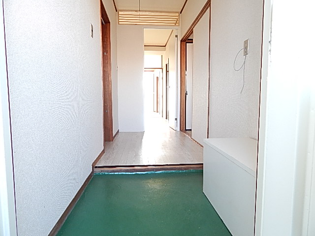 Entrance. wide, It is easy to enter ☆