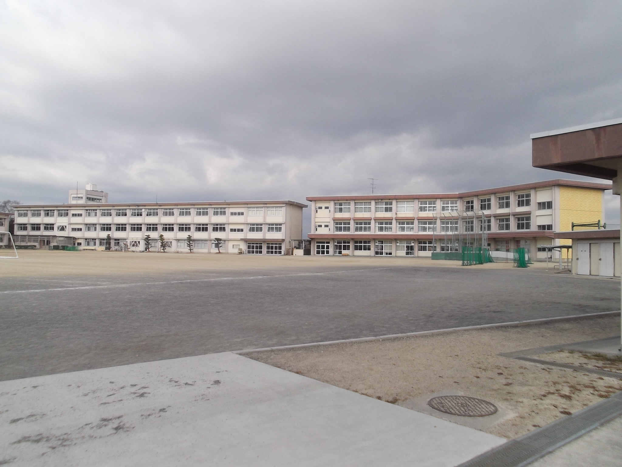 Junior high school. 2204m to Suzuka Municipal Tenei junior high school (junior high school)