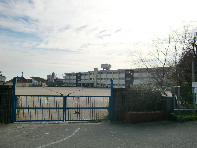 Primary school. 674m until Suzuka Municipal Atago elementary school (elementary school)