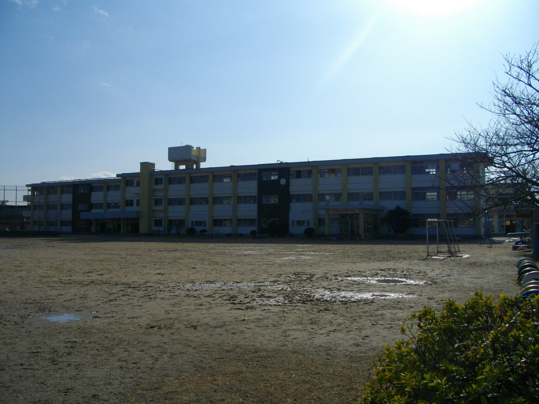 Primary school. 1146m to Suzuka Municipal Atago elementary school (elementary school)