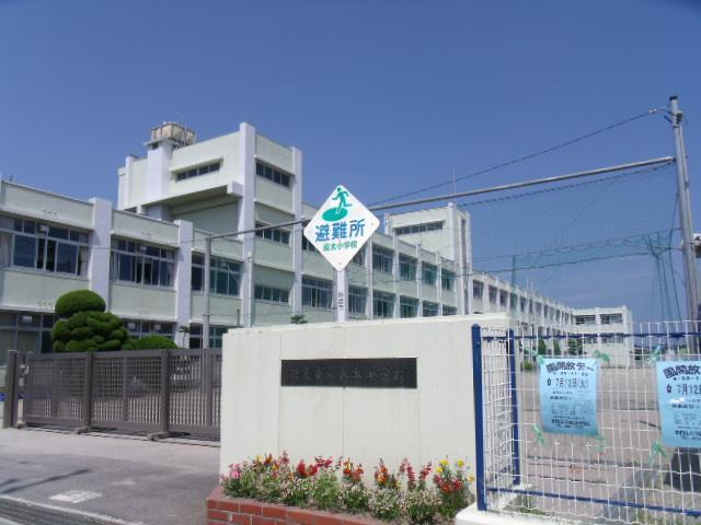 Primary school. 628m until Suzuka Ritcho thick elementary school (elementary school)