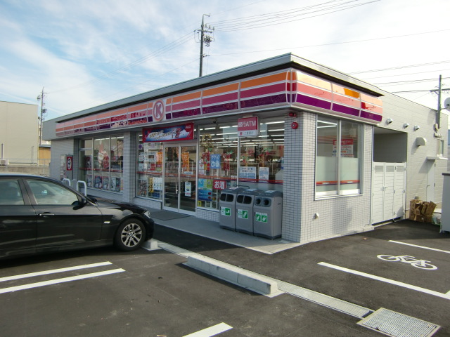 Convenience store. Circle K Suzuka Nakaejima the town store (convenience store) up to 79m