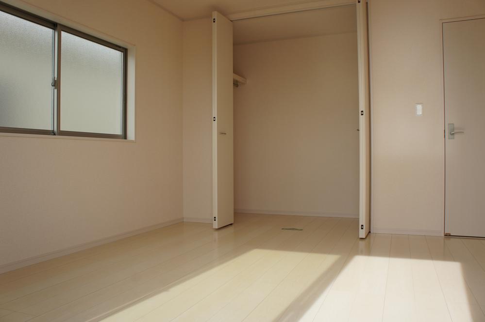 Non-living room. 2 Kaikyoshitsu