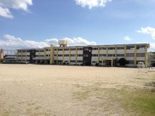Primary school. Atago 1000m walk 13 minutes to the elementary school