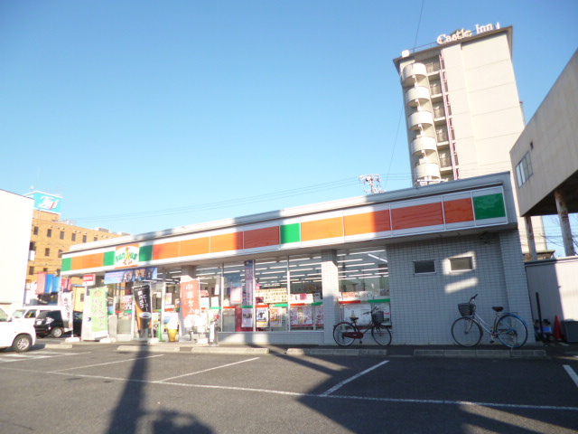 Convenience store. Thanks Suzuka Sanjo store up (convenience store) 288m