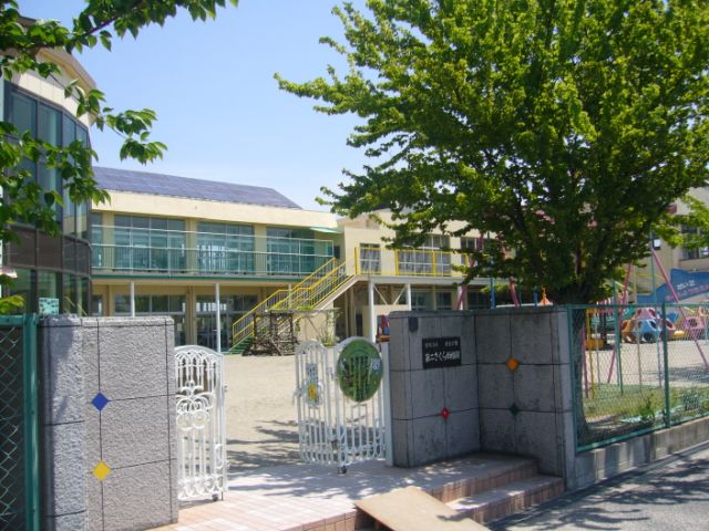 kindergarten ・ Nursery. Second Sakura kindergarten (kindergarten ・ 1600m to the nursery)
