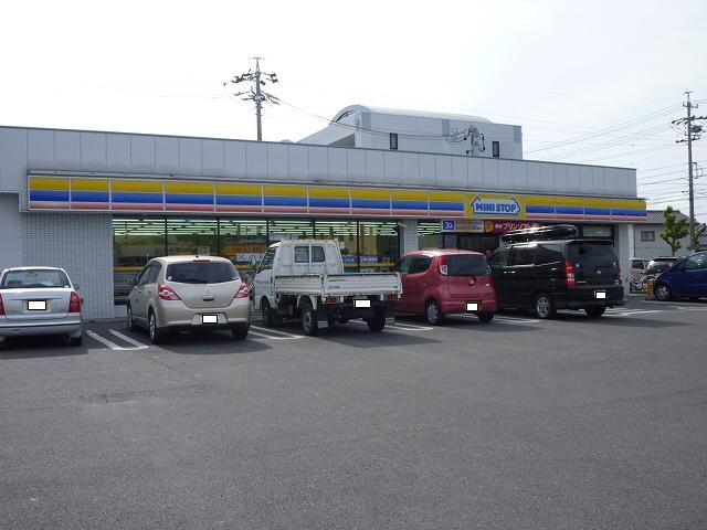 Convenience store. MINISTOP Suzuka Saijo store up (convenience store) 367m