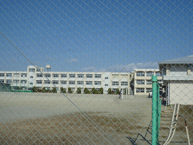 Primary school. Ichinomiya until the elementary school (elementary school) 1390m