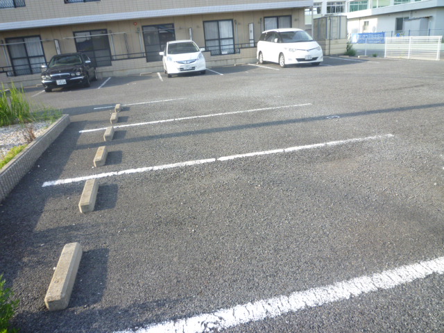 Parking lot