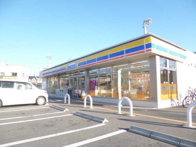 Convenience store. MINISTOP Suzuka Hirata store up (convenience store) 175m