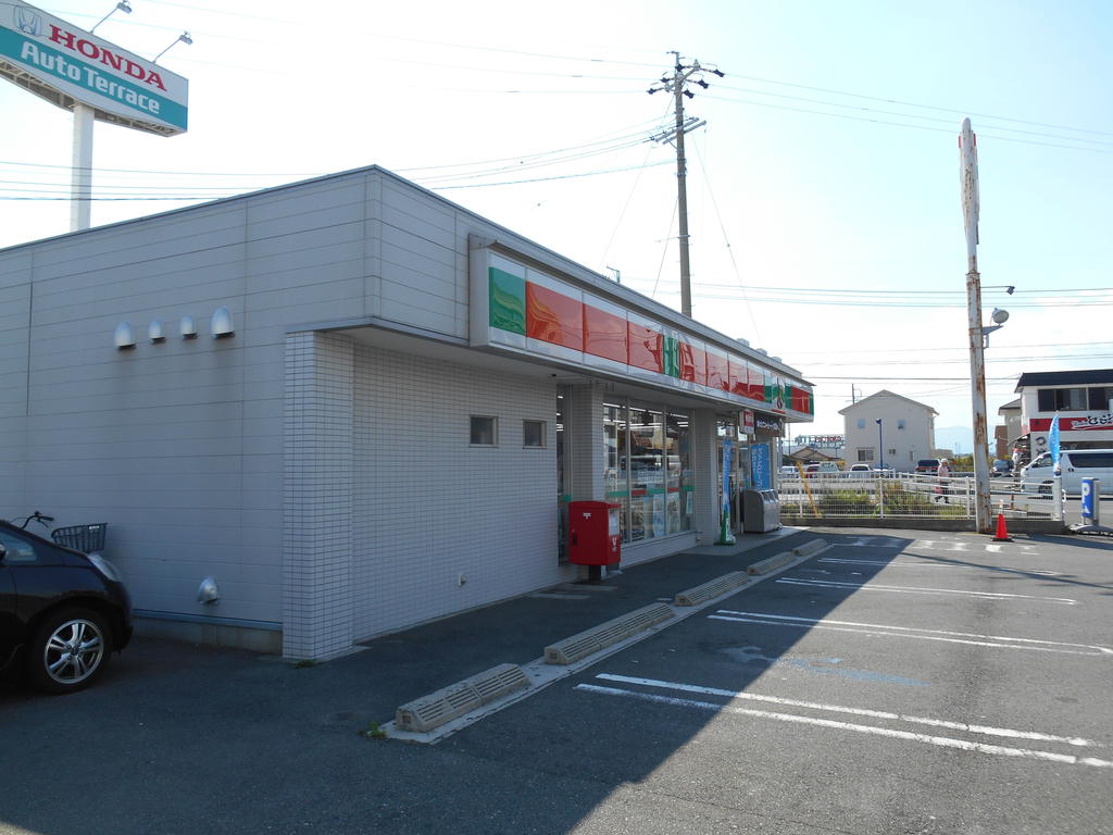 Convenience store. Thanks Suzuka Zyke 5-chome up (convenience store) 417m
