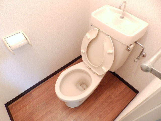 Toilet. Bright, You calm ☆