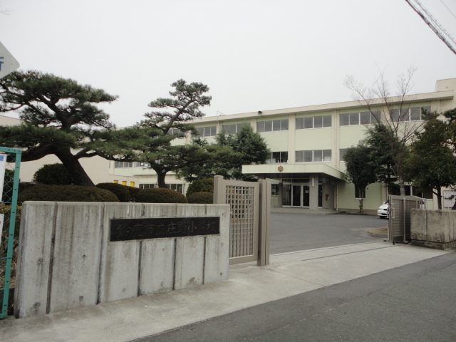 Primary school. 1138m to Suzuka City Shono elementary school (elementary school)