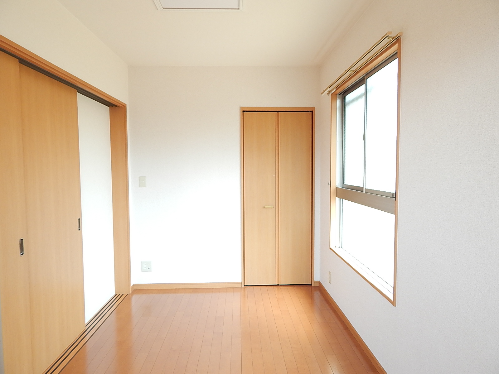 Other room space. If there is a window, Bright room