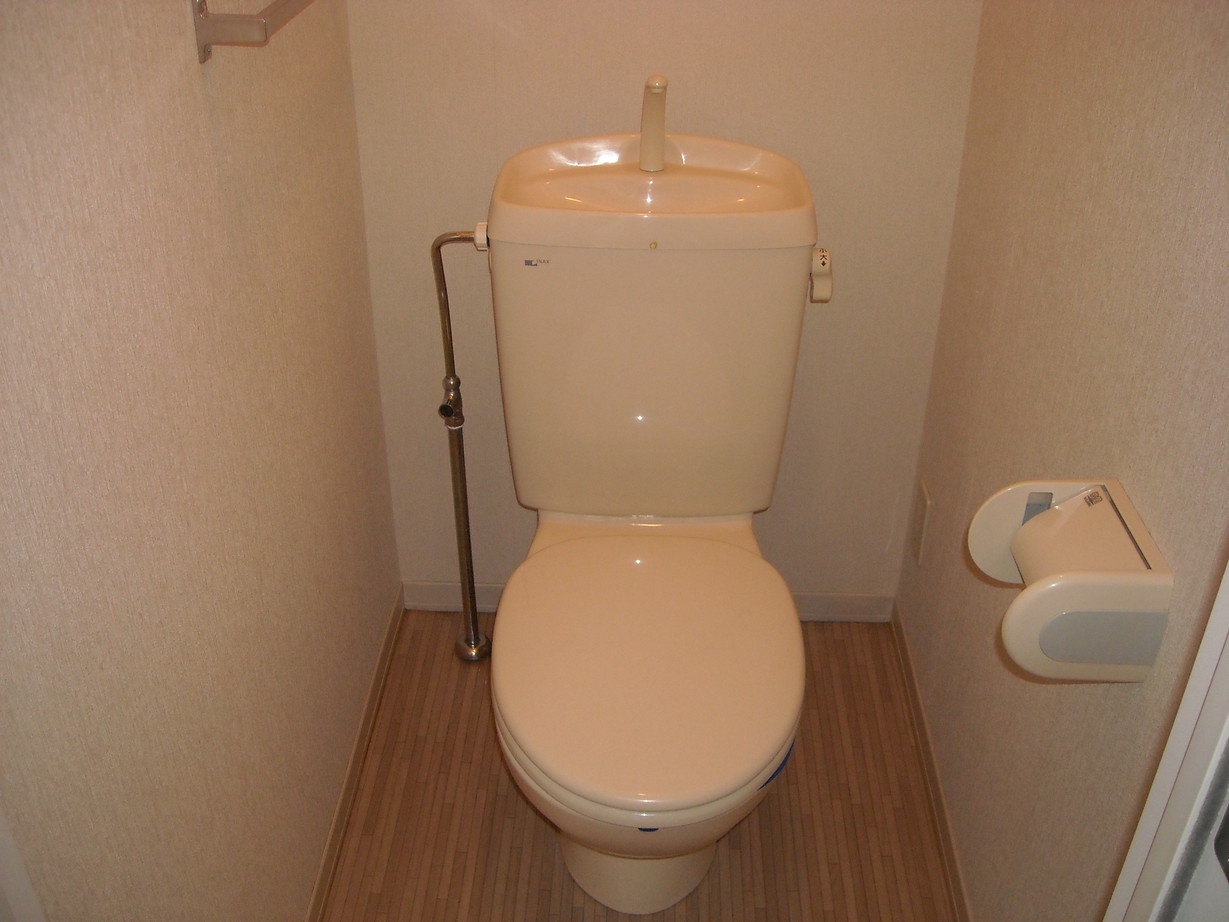 Toilet. Brightly, You calm ☆ (No. 102 room)