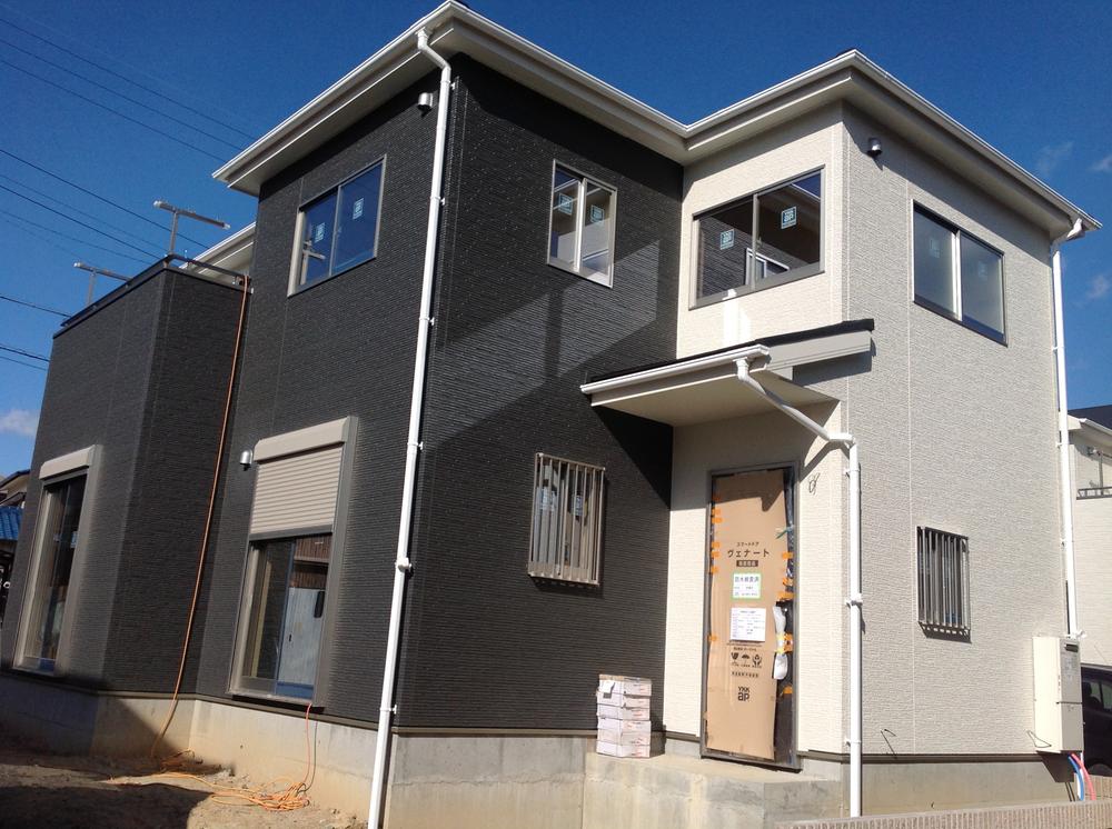 Local appearance photo. 3 Building site (December 2013) Shooting