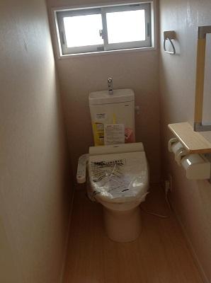 Toilet. Indoor (2013 December) shooting
