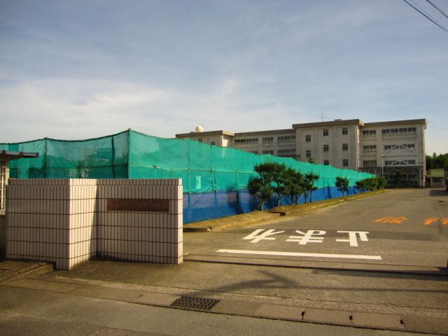 Junior high school. City Hisai until junior high school (junior high school) 2100m