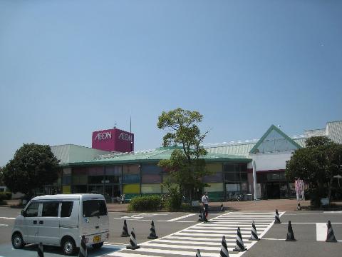 Shopping centre. 3847m until the ion Hisai store (shopping center)