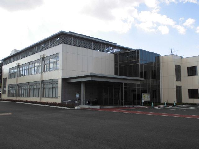 Government office. Kazushi 1200m until the general branch office (government office)