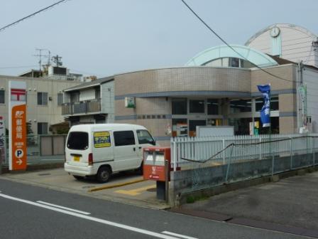 post office. 851m until Tsubashi south post office