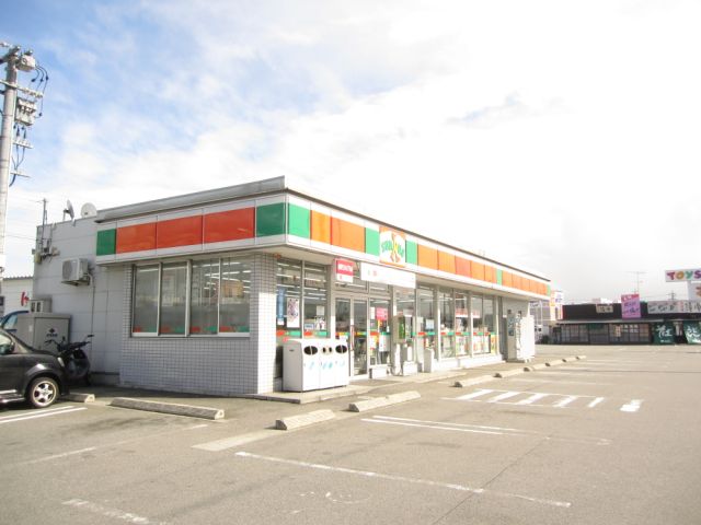 Convenience store. 550m until Thanksgiving (convenience store)