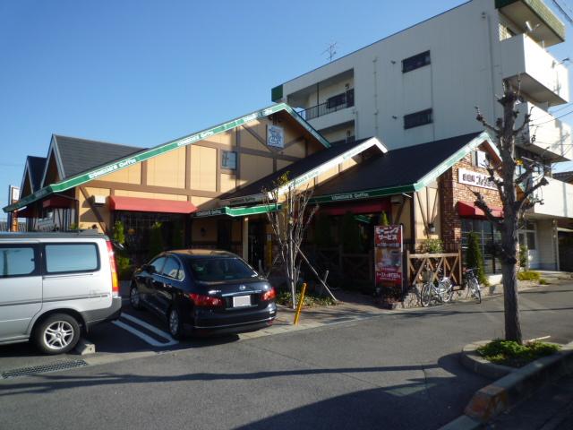 restaurant. Komeda coffee Tsu central store up to (restaurant) 1129m