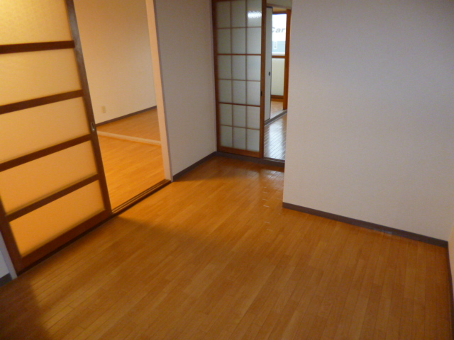 Other room space