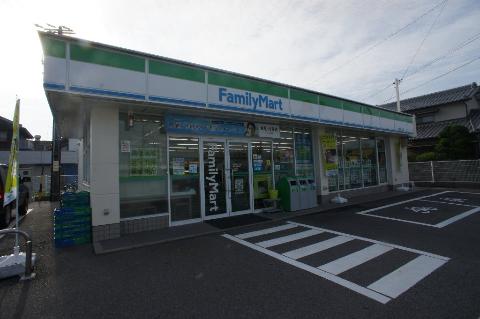 Other. FamilyMart Takajayakomori store up to (other) 856m