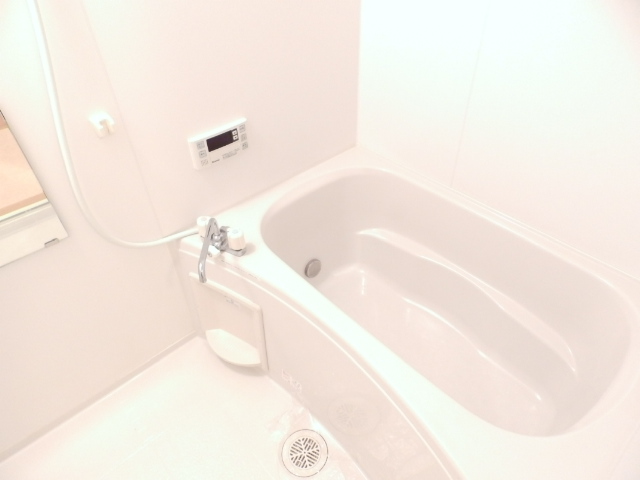 Bath. Bath reheating ・ With bathroom ventilation dryer