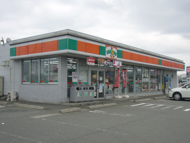 Convenience store. Thanks Tsu Fujikata store up (convenience store) 946m