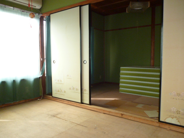 Living and room