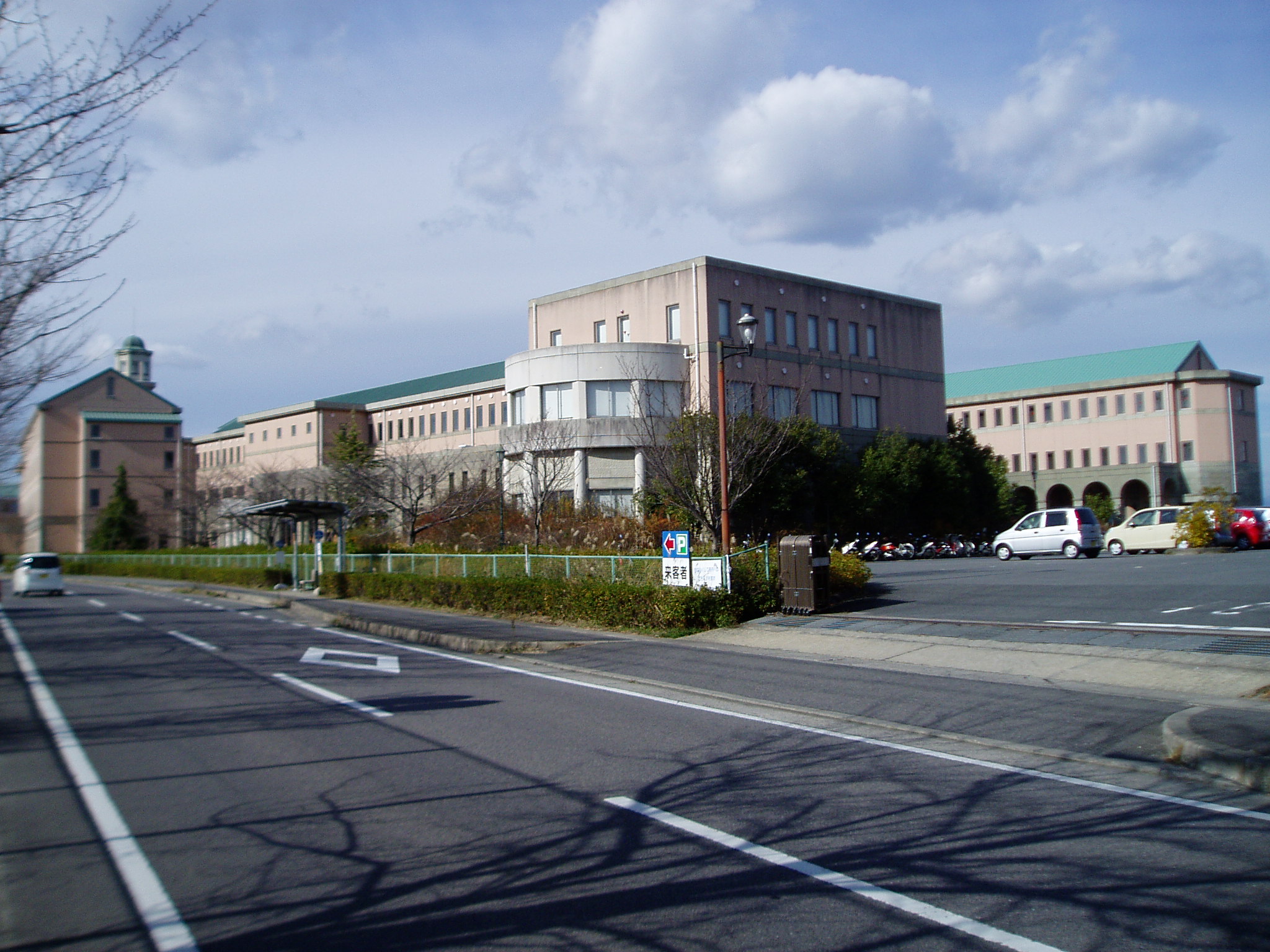 University ・ Junior college. Private Suzuka International University (University ・ 1829m up to junior college)