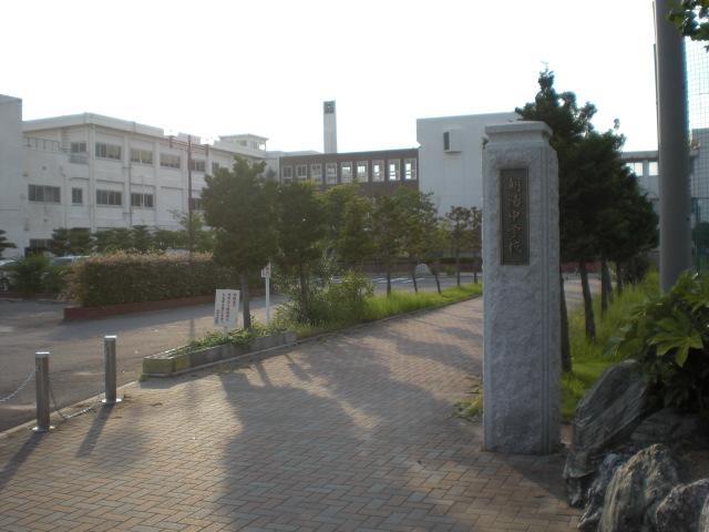 Junior high school. Tsushiritsu 3705m to Chaoyang junior high school