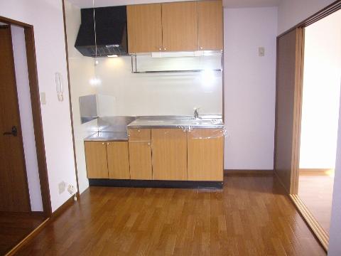 Other room space. dining kitchen