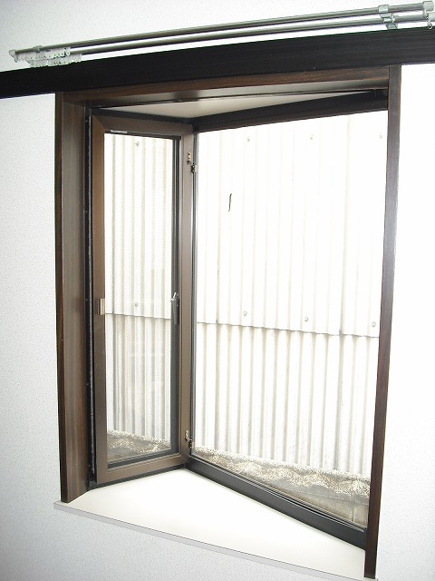 Other room space. Fashionable Koide window ☆