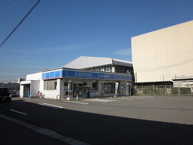 Convenience store. 778m until Lawson Yokkaichi Shoei-cho store (convenience store)