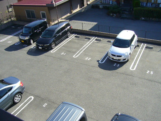 Parking lot