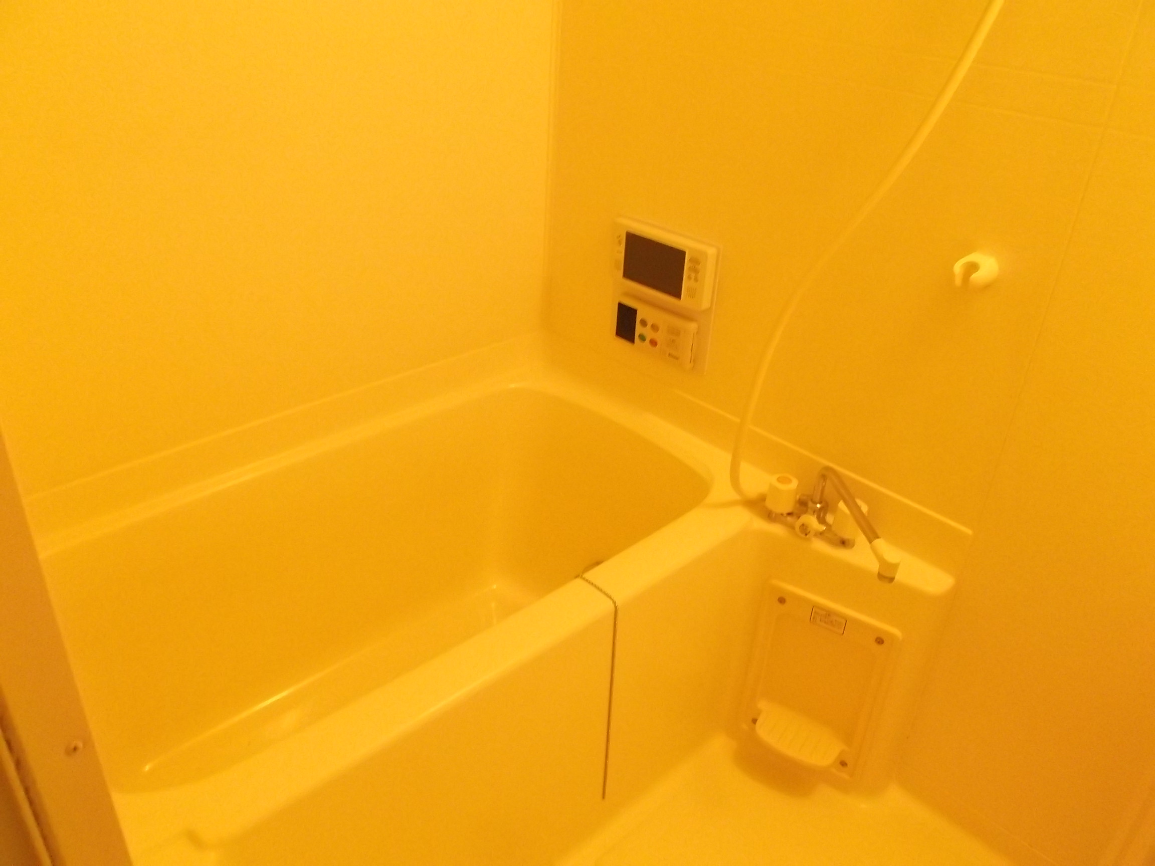 Bath. Reheating function, With bathroom TV