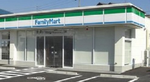 Convenience store. FamilyMart Yokkaichi Hazu store up (convenience store) 876m