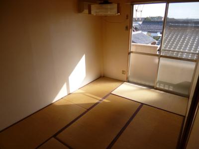 Other room space. Japanese style room