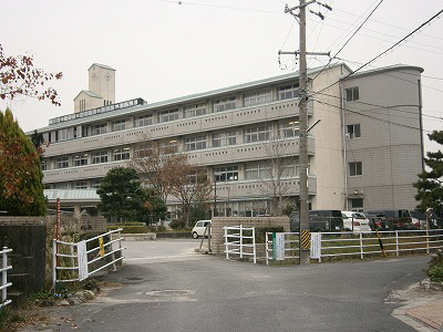 Junior high school. Mitaki 1300m until junior high school (junior high school)