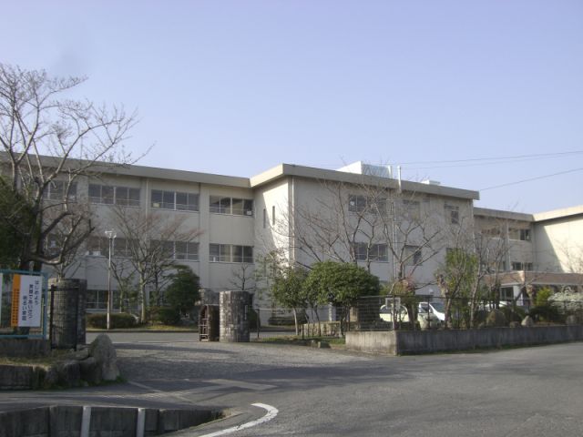 Junior high school. Municipal Tokiwa until junior high school (junior high school) 1800m