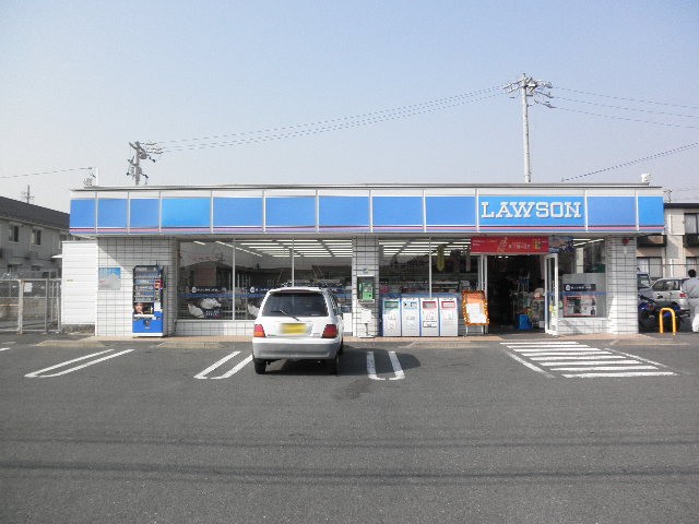 Convenience store. 1036m until Lawson Yokkaichi Hatta store (convenience store)