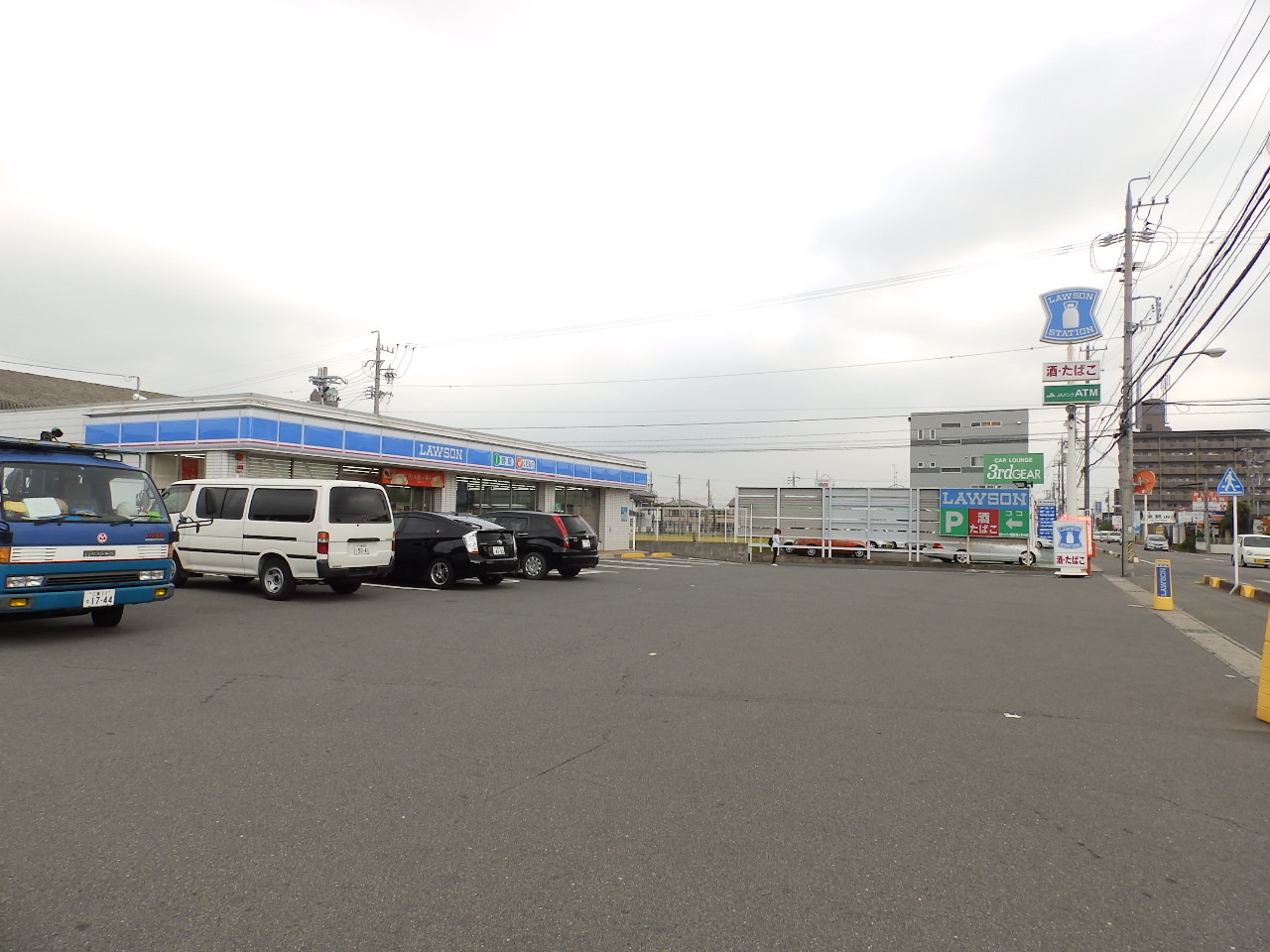 Convenience store. 219m until Lawson Yokkaichi Tokiwa store (convenience store)