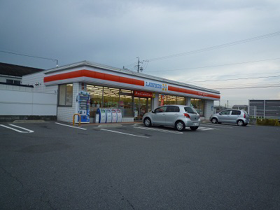 Convenience store. 335m until Lawson plus Tokiwa store (convenience store)