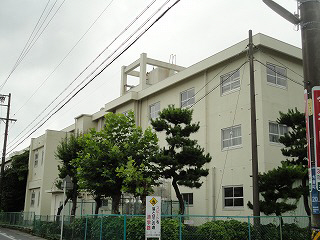 Primary school. Hazu 800m up to elementary school (elementary school)